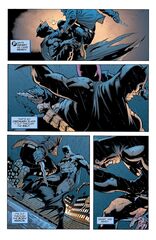 Batman: Under the Red Hood: DC Compact Comics Edition (На английском языке)
