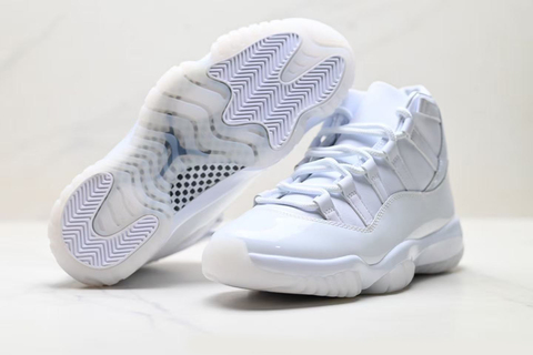 COMME des GARÇONS HOMME PLUS x Air Jordan 11 'White' 