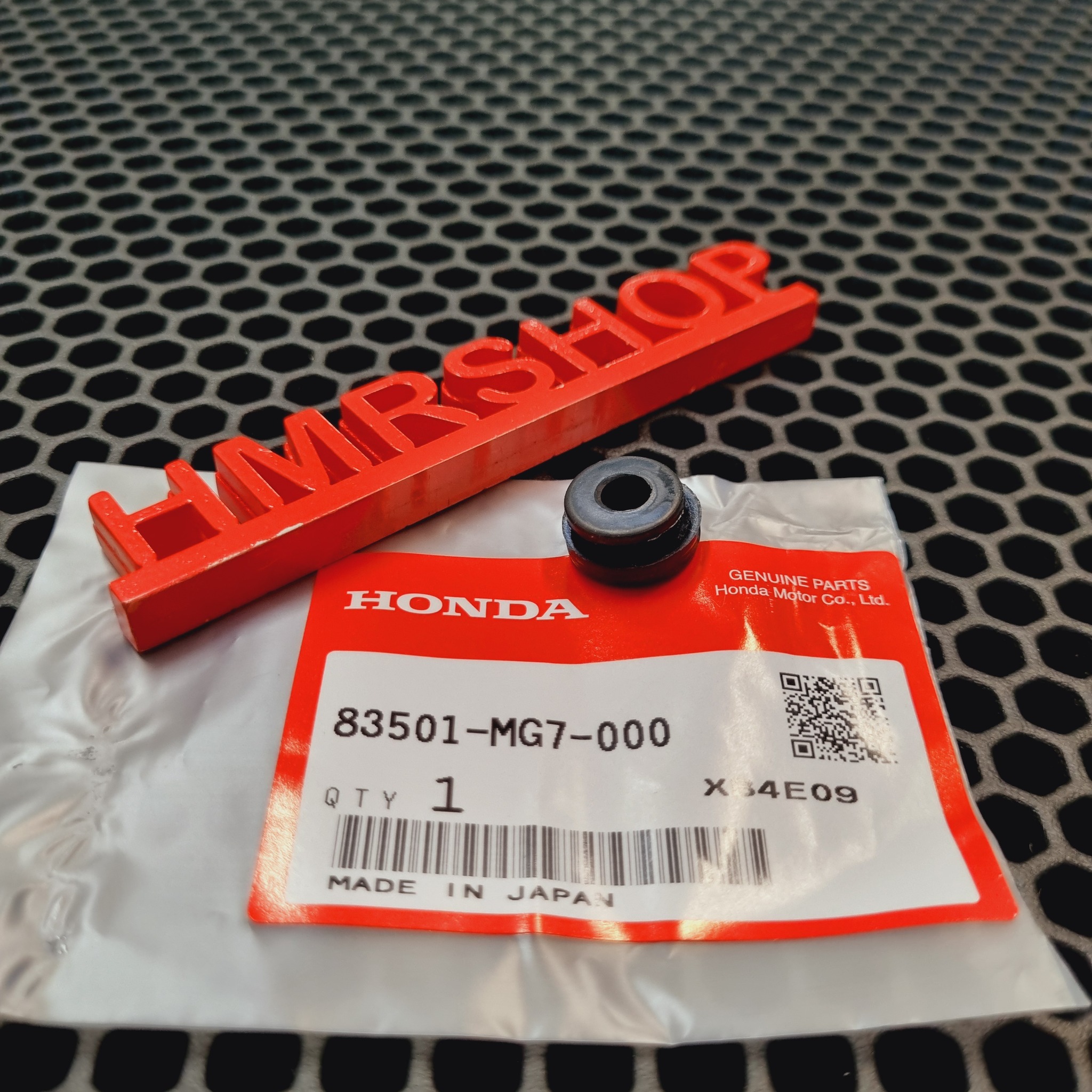 Honda Втулка резиновая 83501-MG7-000