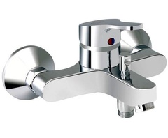Ideal Standard B9088AA *СНЯТ*Id. Stand Slimline II  B9088 AA  Смеситель для ванны/душа фото