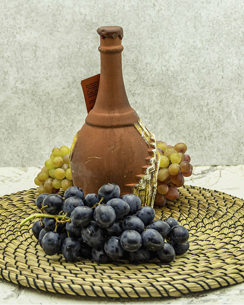Вино Maran Winery Нораванк Красное Сухое в Кувшине 2017 г.у. 14% 0,5 л, Армения