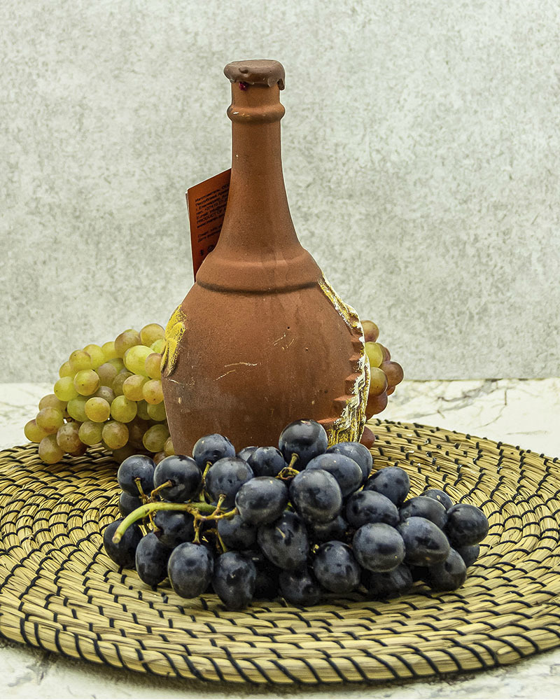 Вино Maran Winery Нораванк Красное Сухое в Кувшине 2017 г.у. 14% 0,5 л, Армения