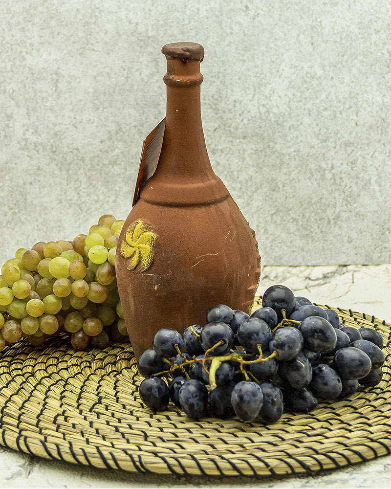 Вино Maran Winery Нораванк Красное Сухое в Кувшине 2017 г.у. 14% 0,5 л, Армения