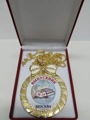 Медаль со стразами 