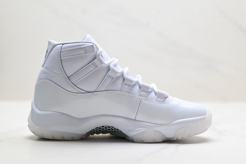 COMME des GARÇONS HOMME PLUS x Air Jordan 11 'White' 