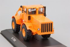 Tractor K-700 Kirovets orange 1:43 Hachette #120