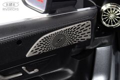 MERCEDES BENZ GT63 Y001YY (ЛИЦЕНЗИОННАЯ МОДЕЛЬ) с дистанционным управлением (двухместный).