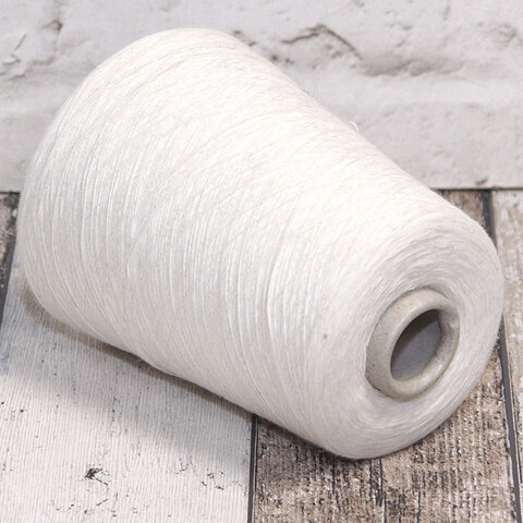 Смесовка с ангорой NEW MILL ANGORA MERINO 1/15 белый молочный