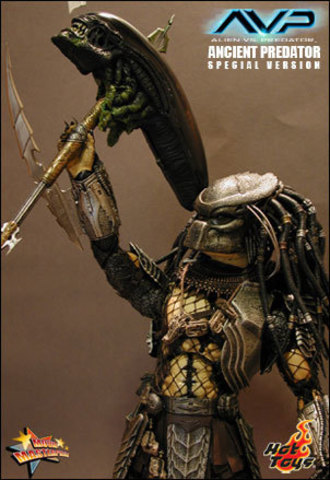Фигурка Древний Хищник из фильма Чужой против Хищника Hot Toys 1/6