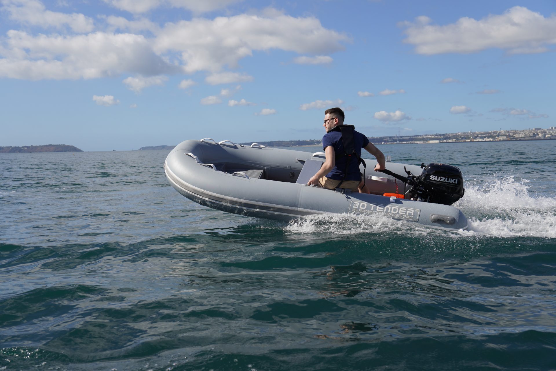 Ultralight 360 TENDER