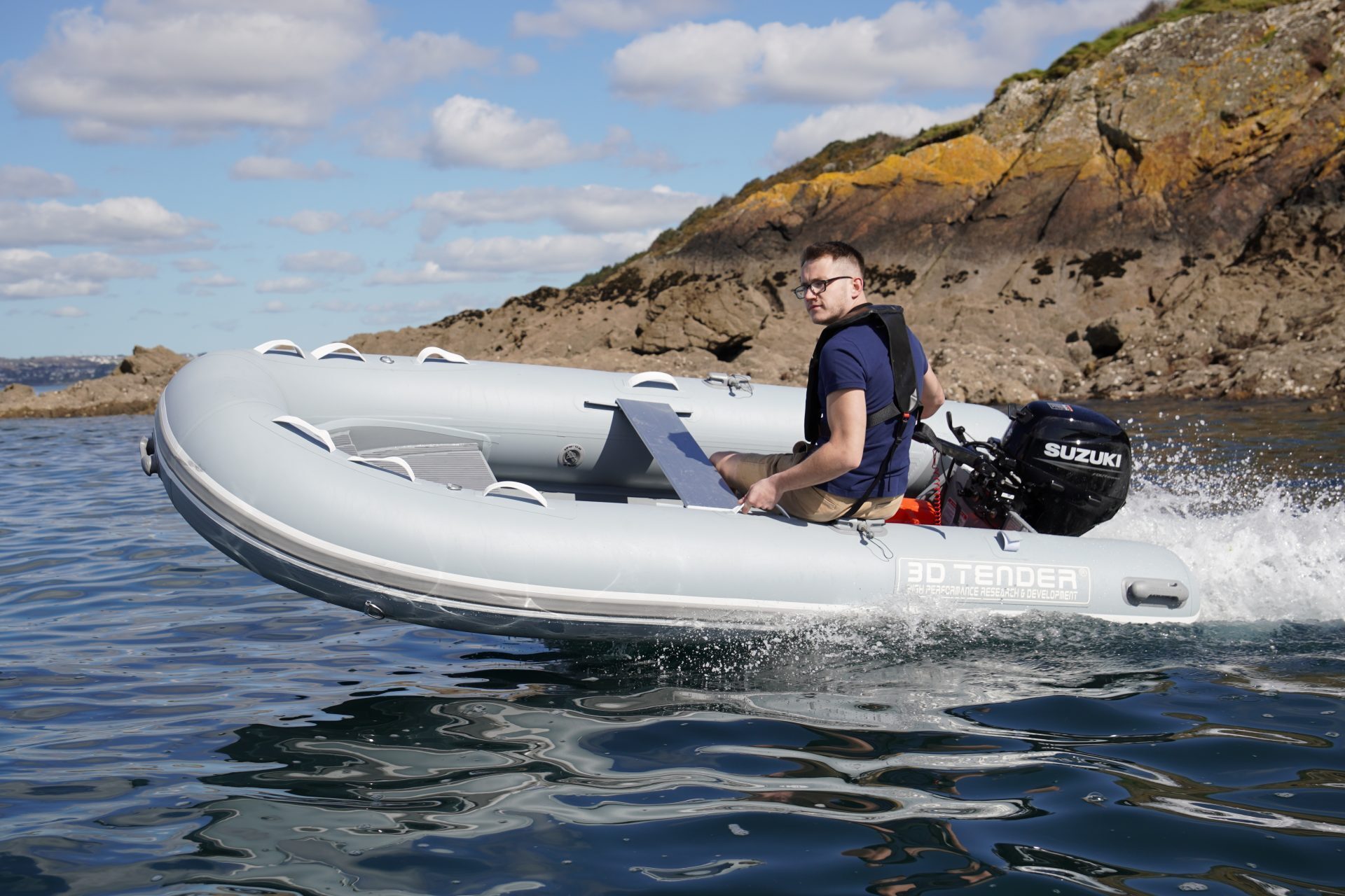 Ultralight 360 TENDER