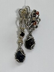 Опал черный (серьги из серебра)