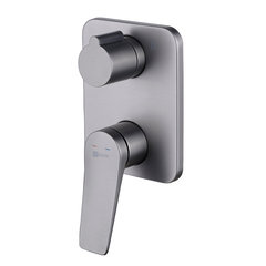 Lemark LM3727GM Смеситель Lemark Bronx LM3727GM для ванны и душа встраиваемый с 2-функц. дивертором, графит фото