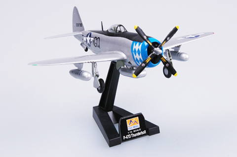 Модель Американский Истребитель бомбардировщик P-47D Trunderbolt масштаб 1:72