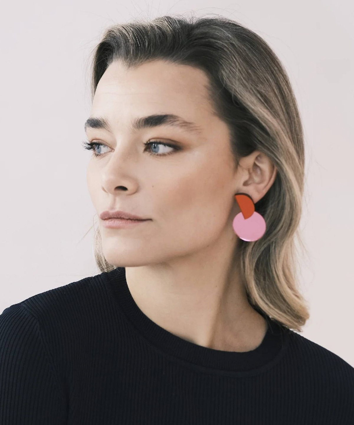 СЕРЬГИ PINK HALF MOON
