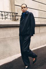 ZARA БРЮКИ С ЗАЩИПАМИ — ZW COLLECTION, МОРСКОЙ ТЕМНО-СИНИЙ