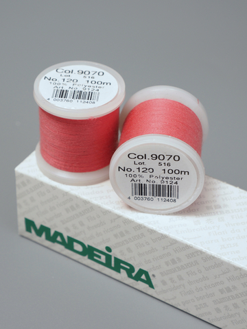 Нитки швейные Madeira aerofil №120 Col. 9070 коралл (100 м)