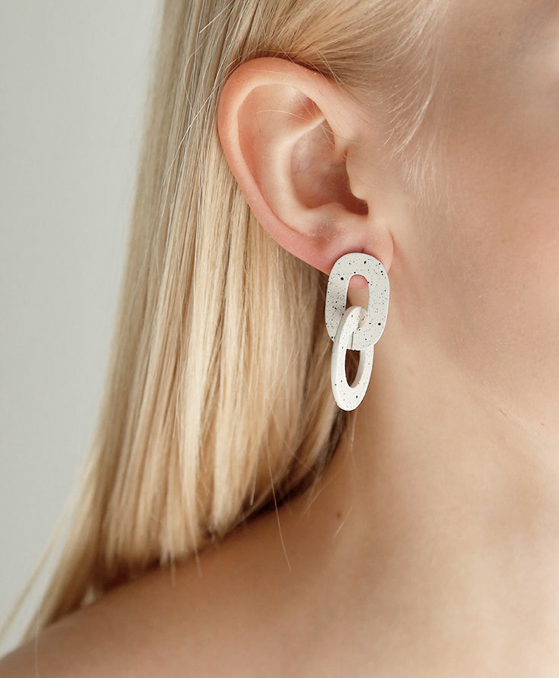 Серьги Orla I Earrings in Eggshell