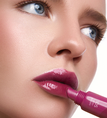 LuxVisage Блеск-бальзам для губ WONDER GLAZE volume & care 105 Very Berry