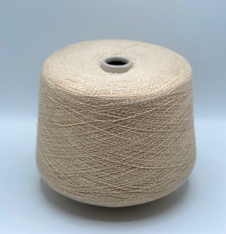 New Mill (пр.Италия), art.Merino Gold  1350м/100гр. 16% ангора, 55% меринос, 20% полиамид 9%полиэстер, цвет-Кремовый с люрексом, арт.19012