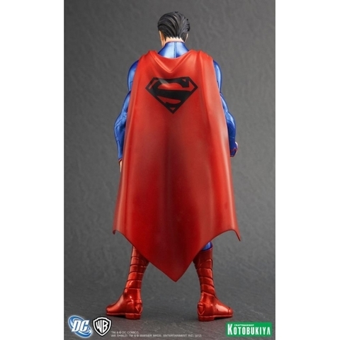 New 52 1/10 Superman Scale ArtFX Statue