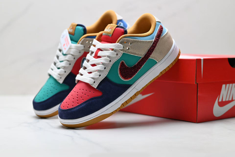 Nike Dunk Low 'Midnight Navy/Green Noise' 