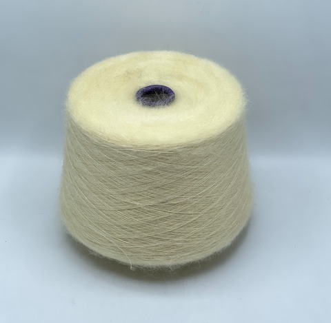Filati Venezia, Kid Silk, 950м, 70% Супер кид мохер, 30% Шелк,Лимонный щербет,42361