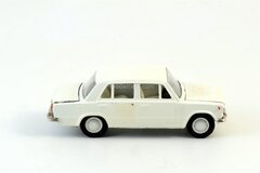 VAZ-2101 Lada 1200 white USSR Agat Mossar Tantal 1:43