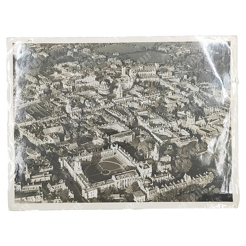 Фотография Оксфордского университета с высоты птичьего полёта. 2-я пол. ХХ в.