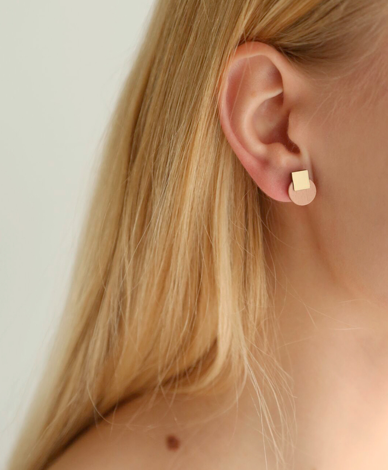 Серьги Mini Sol Studs Blush