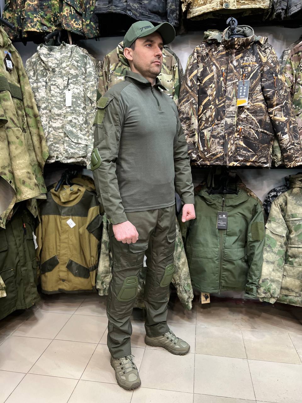Тактический костюм с защитой G2 Олива — с наколенниками и налокотниками
