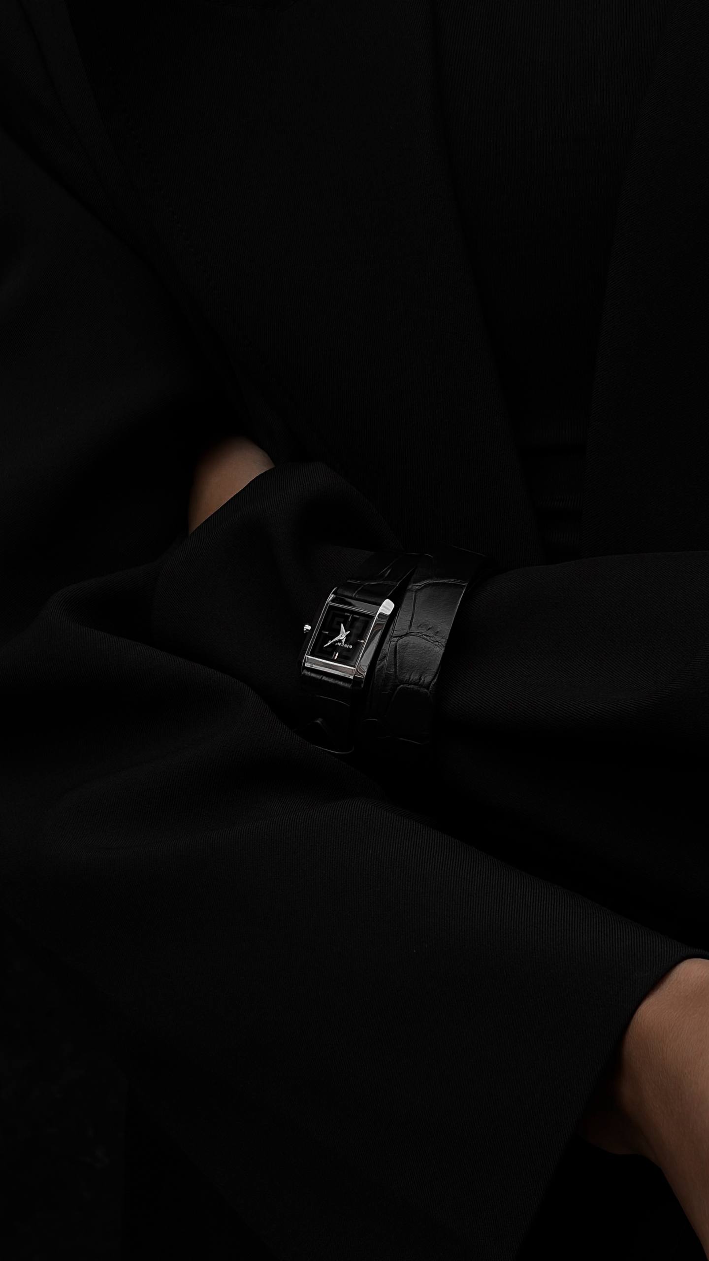 Редкие винтажные часы Givenchy — фото 8