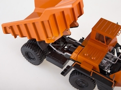 BELAZ-540A Dumper 5 grille crossbars orange 1:43 Dealer models BELAZ