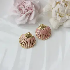 Серьги пусеты Ракушки с эмалью, розовый, 23 мм, сталь, позолота, СГ032