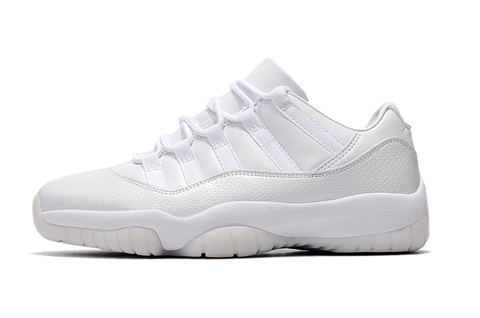 Air Jordan 11 Retro Low 'Pure Platinum' 