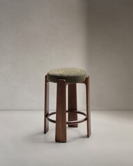 Granite Барный табурет из зеленого шенилла и массива ясеня в отделке орех 75 см