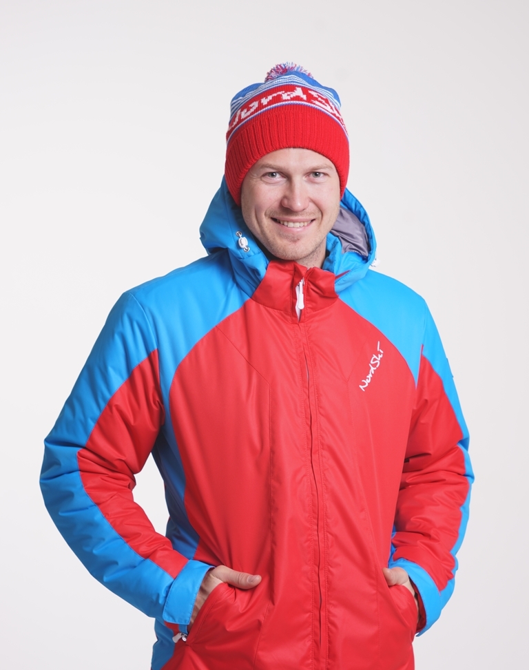 Nordski Stripe лыжная шапка red-blue