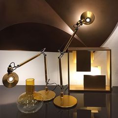 Настольная лампа Tolomeo Micro Table 0011860A золотой