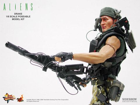 Фигурка Марк Дрэйк из фильма Чужие Hot Toys 1/6