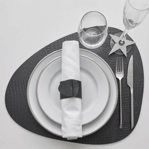 Подстановочная салфетка фигурная 37x44 см LindDNA Croco black 98286