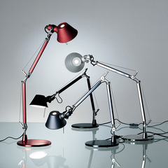 Настольная лампа Tolomeo Micro Table A011810 красный