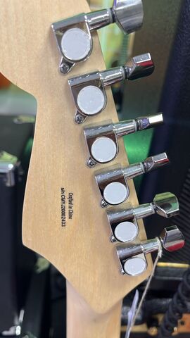 FENDER SQUIER BULLET TREM BSB электрогитара, цвет санберст