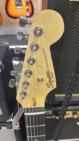 FENDER SQUIER BULLET TREM BSB электрогитара, цвет санберст