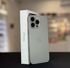 iPhone 16 Pro Max, 256 ГБ б/у