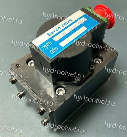 Фото MOOG D631/G631 аналог - SFL218A - Сервоклапан Ду10 двухкаскадный типа сопло-заслонка с L = обратная связь по усилию, притычная поверхность по ISO 4401-05 (аналог Rexroth 4WS2EM10)