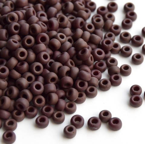 6/0 RR-0409F Бисер круглый Миюки Шоколад непрозрачный матовый /Miyuki round 6/0 Opaque matte chocolat