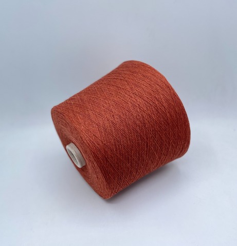 New Mill (пр.Италия),art- Velox 1450м/100гр,40% меринос, 10% кашемир, 25% вискоза, 25% полиамид. цвет-Царский кирпич,меланж(406/722), арт.30598
