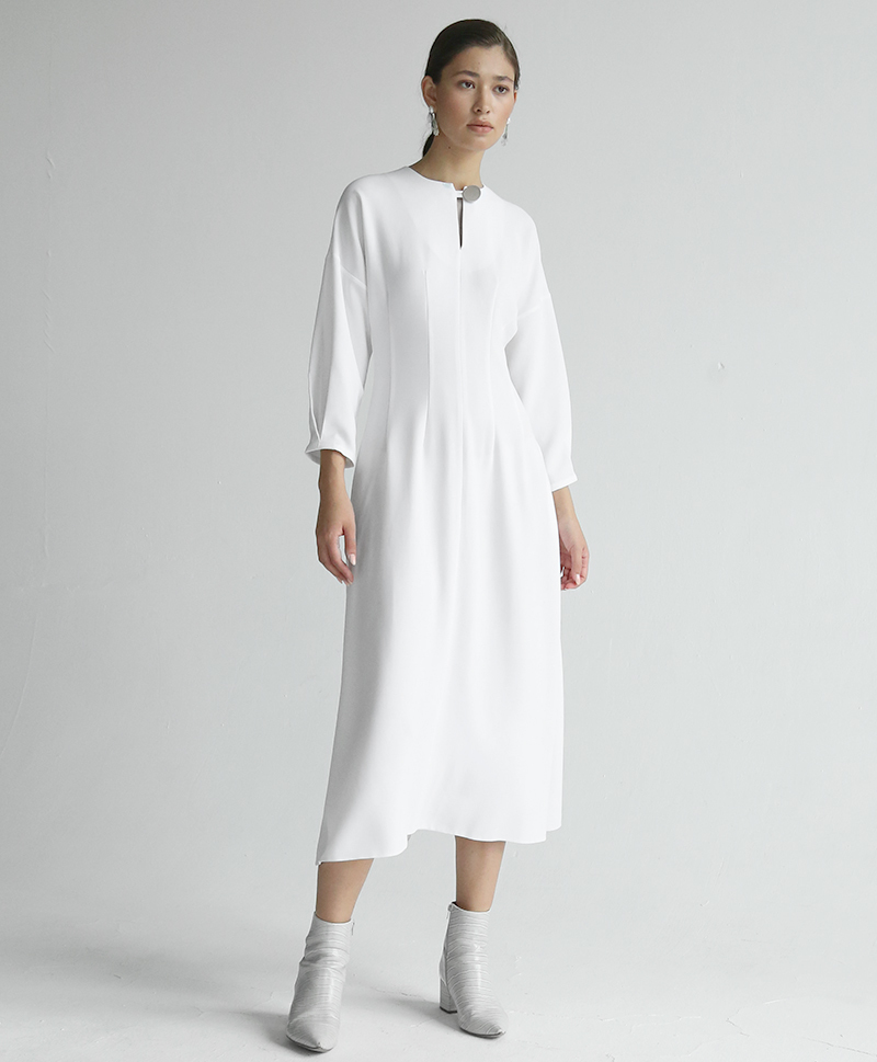 Платье белое