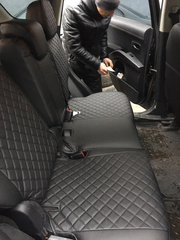 Чехлы на Citroen C-Crosser 2007–2014 г.в.