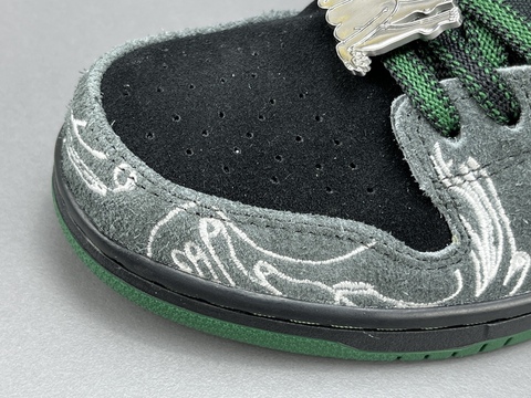 THERE Skateboards x Nike Dunk Low SB 'Ultra Humanized' 